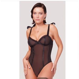 YANDY X LANA RHOADES ALL FOR LUST TEDDY WITH CUTE BOWS!